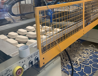 甘蔗漿餐具生產區
